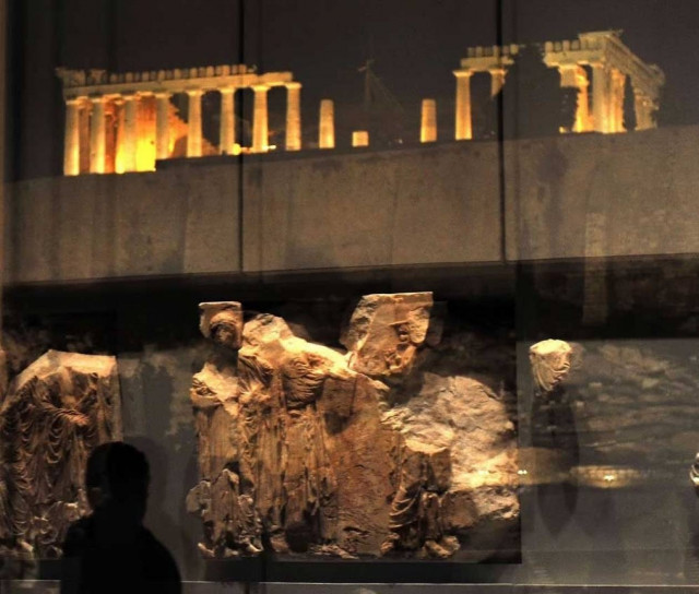 Τα γλυπτά του Παρθενώνα επιβάλλεται να επιστρέψουν στην Ελλάδα