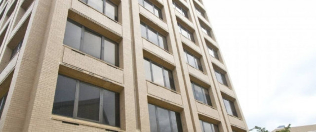 Νεκρός φοιτητής που έπεσε από τον ένατο όροφο πολυκατοικίας