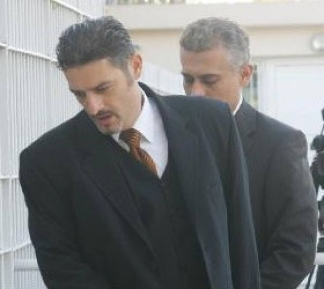 ΣτΕ: Δεν είναι δάσκαλος το μέλος της «17 Ν.»