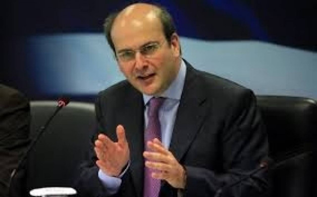 Οι πλειστηριασμοί στο επίκεντρο του ραντεβού Χατζηδάκη - τρόικας