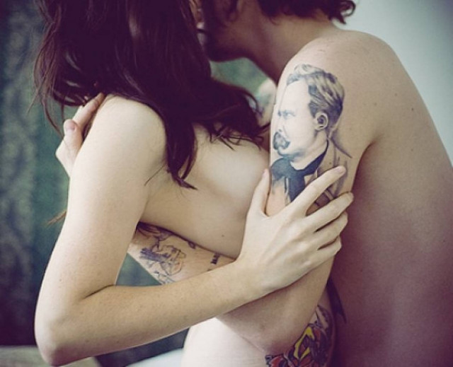 5 λόγοι (εκτός από τον προφανή) για να κάνετε σεξ απόψε!