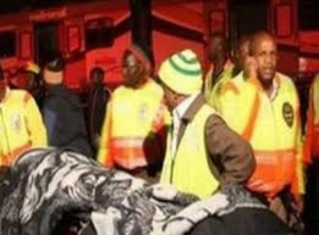 Ν. Αφρική: Ένας νεκρός και πολλοί παγιδευμένοι από κατάρρευση στέγης