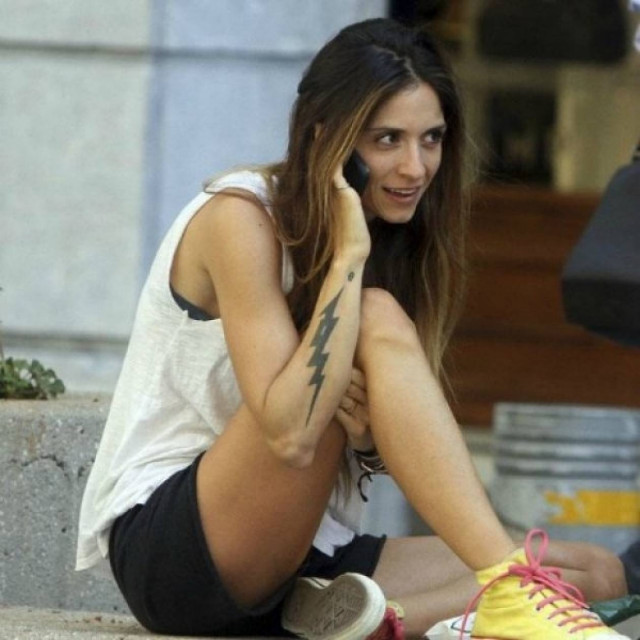 Δείτε τη Σοφία Καρβέλα μόλις 6 χρονών στην αγκαλιά του πατέρα της