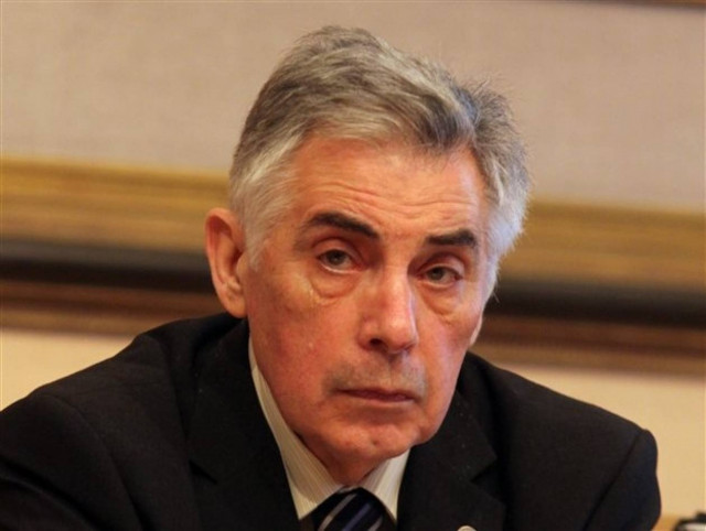 Άρση του μέτρου της διαθεσιμότητας, ζητάει ο πρύτανης Θ. Πελεγρίνης