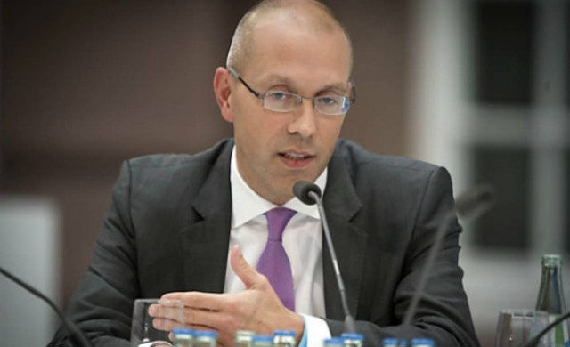 Άσμουσεν: Δράση για να παραμείνει ο πληθωρισμός εντός του στόχου