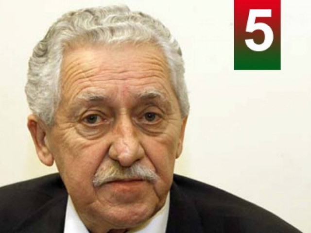 Πολιτική παρέμβαση από τον Τσίπρα, όχι «αποστασία»