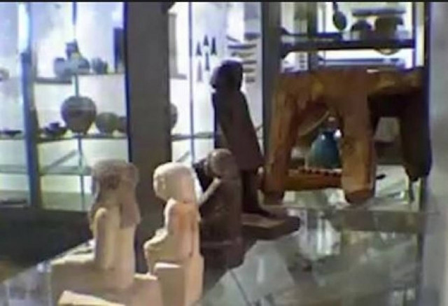 Λύθηκε το μυστήριο του «καταραμένου» αγάλματος