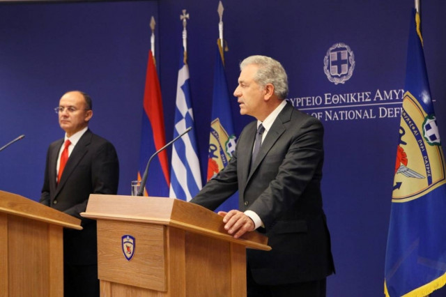 Περαιτέρω αναβάθμιση των αμυντικών σχέσεων Ελλάδας-Αρμενίας