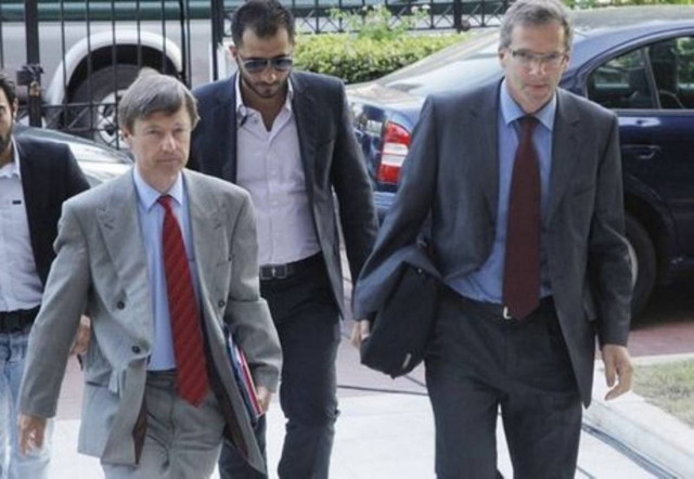 Σε εξέλιξη η συνάντηση Μητσοτάκη - τρόικας