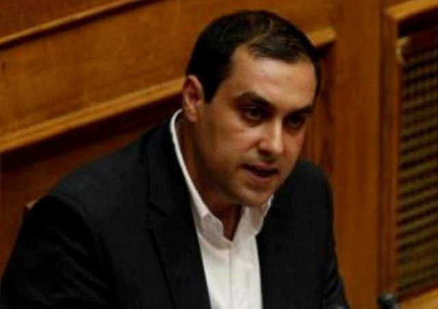 Ερώτηση Κατσαφάδου για τους Πυροσβέστες Πενταετούς Υποχρέωσης