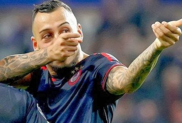 Αυτός είναι ο σωσίας του Κώστα Μήτρογλου! (pics)