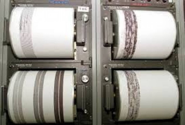 3,6 Ρίχτερ ανοικτά της Κρήτης