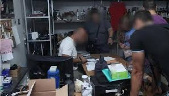 Σαφάρι ελέγχων σε επιχειρήσεις της Αττικής