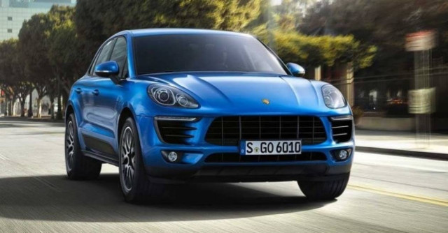 Επίσημα και η Porsche Macan