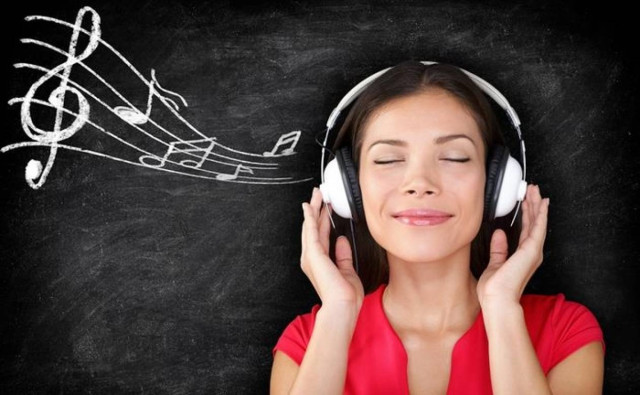 Πέντε λόγοι για να βάλετε το αγαπημένο σας τραγούδι στο τέρμα!