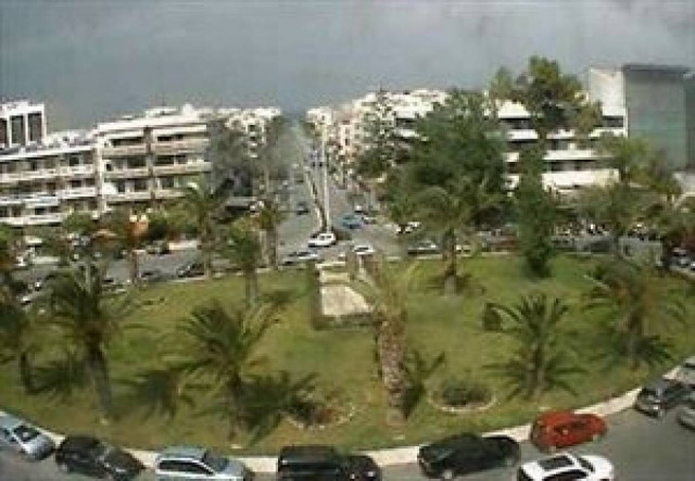 Απίστευτη αγγελία: Γύρισε τις καρέκλες που έκλεψες αλλιώς.....