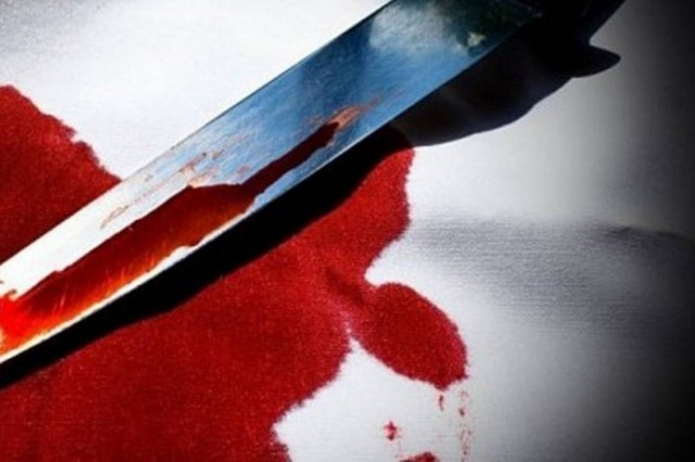 Πήγε να κόψει τις φλέβες της αλλά...