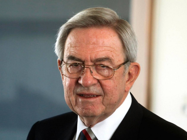 Παρέμβαση του τέως Βασιλιά για οικονομία και πολιτικές δολοφονίες