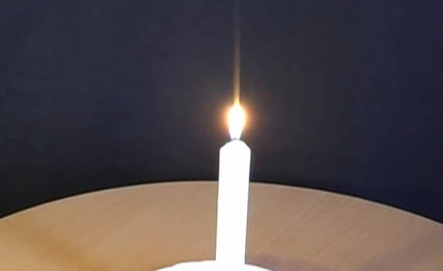 Απίθανα κόλπα που μπορεί να δοκιμάσει ο καθένας (βίντεο)