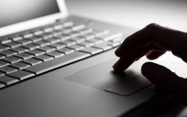 Λαμία: 40χρονος παρενοχλούσε 14χρονη μέσω Facebook