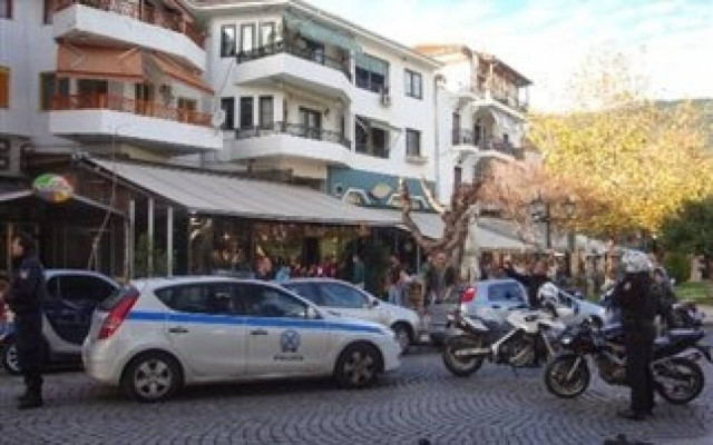 Ξάνθη: Απειλούσε να αυτοκτονήσει πέφτοντας από τον 2ο όροφο