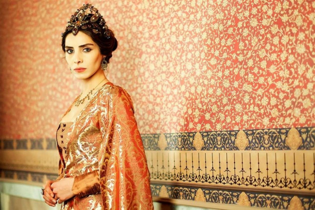 Τα νούμερα τηλεθέασης ελληνικών-τουρκικών σειρών (25/11)