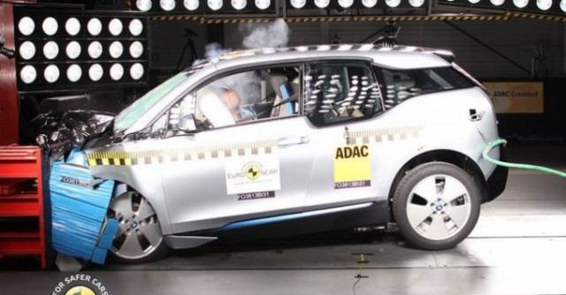 Τέσσερα αστέρια για τη BMW i3