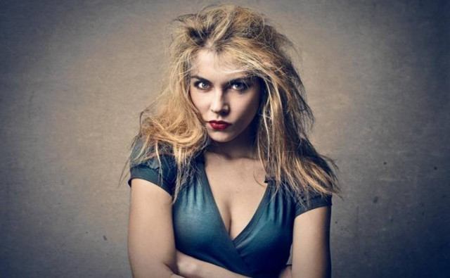 Έρευνα: Πότε οι γυναίκες ζηλεύουν περισσότερο...