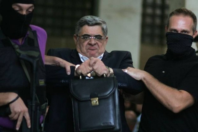 Έφοδος στα κελιά Μιχαλολιάκου, Παππά και Λαγού