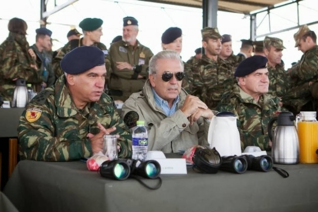 Παρουσία Αβραμόπουλου αύριο η «Νυχτερινή Αστραπή 2013» στον Έβρο