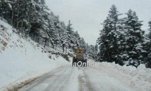 Βγήκαν στους δρόμους οι αλατιέρες στην Ευρυτανία