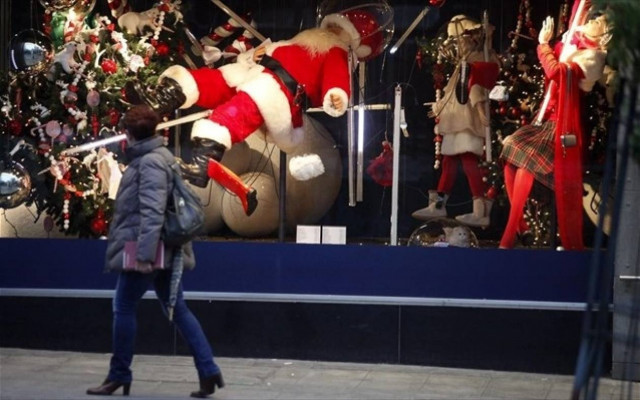 Από 12/12 το εορταστικό ωράριο στα καταστήματα της Αττικής