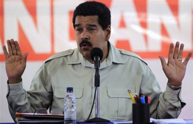 Ο Μαδούρο απείλησε με φυλάκιση τους κερδοσκόπους