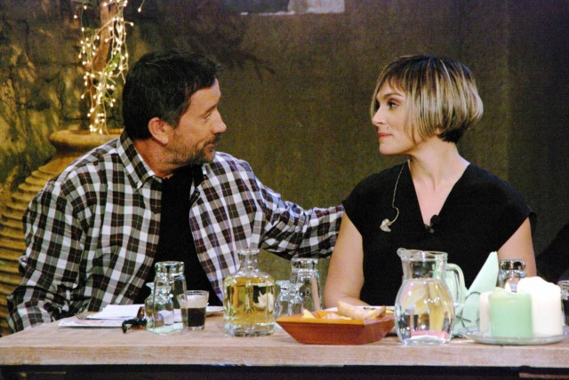 Στην υγειά μας ρε παιδιά: Αφιέρωμα στην Ελεονώρα Ζουγανέλη