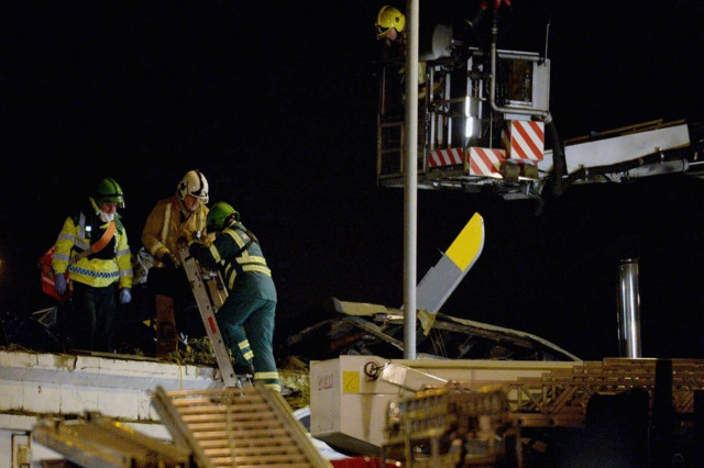 Γλασκόβη: Αυξάνονται οι νεκροί από τη συντριβή του ελικοπτέρου