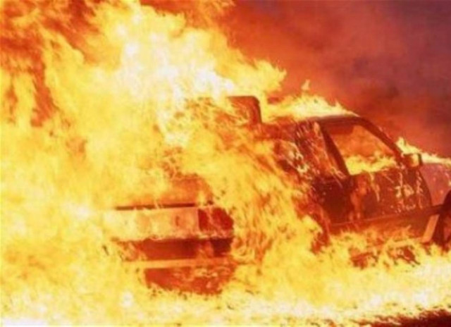 Στις φλόγες δύο Ι.Χ στο Ηράκλειο Κρήτης