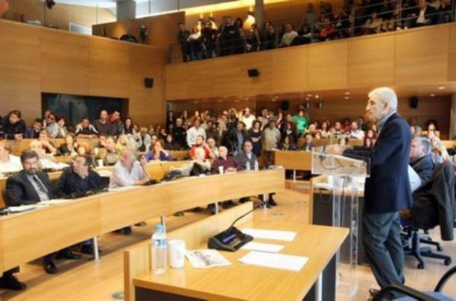 Ισχυρή δημόσια ραδιοτηλεόραση στη Θεσσαλονίκη ζητά το δημ. συμβούλιο