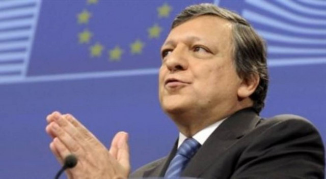 Μπαρόζο: Η ελληνική κυβέρνηση αντιμετωπίζει με θάρρος τις προκλήσεις