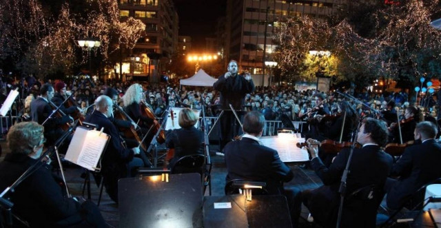 Τις εκδηλώσεις στην Αθήνα ενόψει Χριστουγέννων παρουσίασε ο Καμίνης
