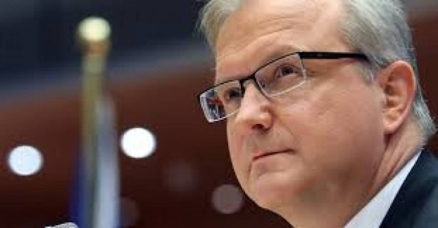 Όλι Ρεν: Η Κομισιόν στηρίζει τα έργα για τους αυτοκινητόδρομους