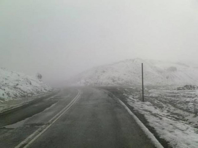 Ισχυροί άνεμοι και χιόνια στη Β. Ελλάδα