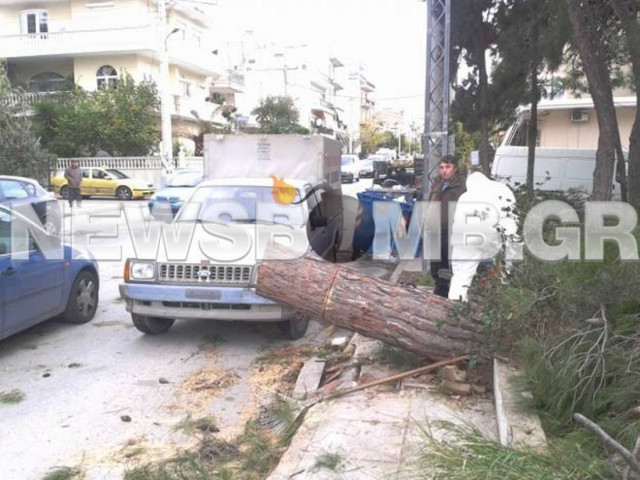Σαρώνει τη χώρα το νέο κύμα κακοκαιρίας (pics + vid)
