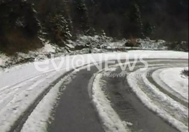 Έπεσαν τα πρώτα χιόνια στην Εύβοια (pic)