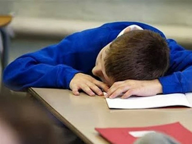 Όλο και χειρότεροι μαθητές τα Ελληνόπουλα