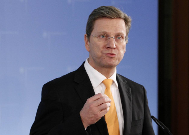 Βεστερβέλε: Απαράδεκτες οι πιέσεις που ασκούνται στο Κίεβο