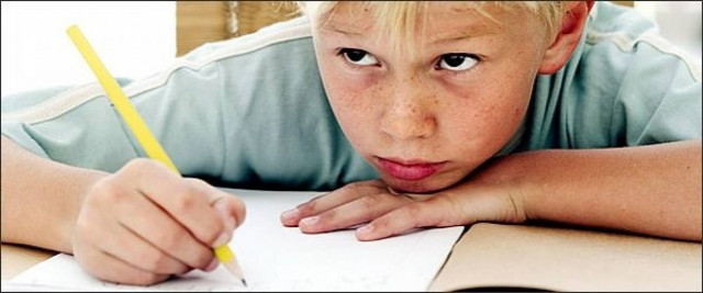 Πώς θα καταλάβω ότι το παιδί μου έχει μαθησιακές δυσκολίες;