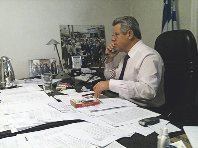 Αποκλειστικό: Τι έκανε ο Βλάχος πριν πάει στη Βουλή