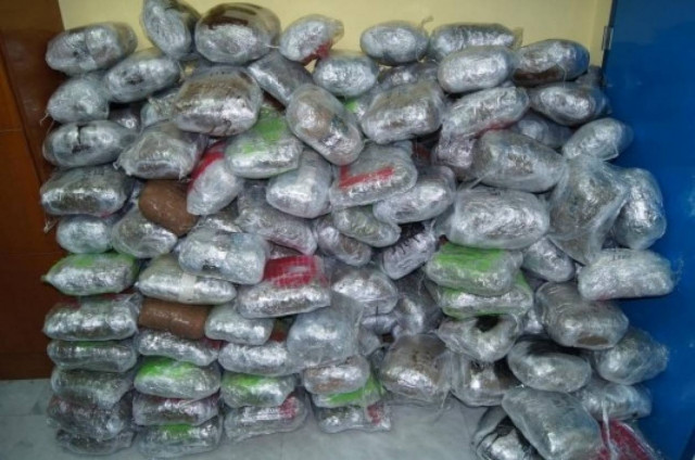 Αιτωλοακαρνανία: 25χρονος με 200 κιλά χασίς ναρκωτικά στο αυτοκίνητο