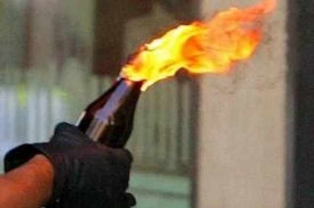 ΤΩΡΑ: Επεισόδια στα Εξάρχεια