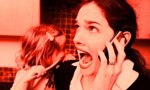 81% των γυναικών φοβάται ότι το παιδί θα σταθεί εμπόδιο στην καριέρα